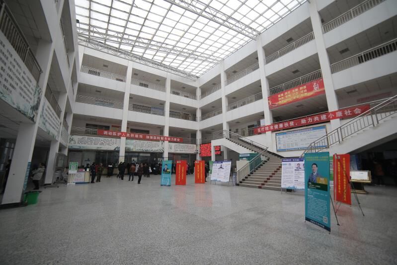医院门诊大厅
